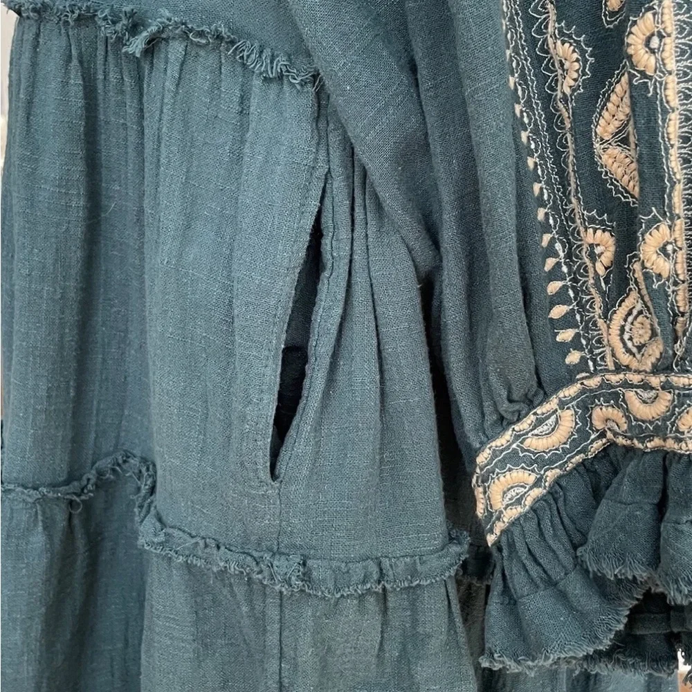 Free People Embroidered Boho Peasant Tunic Top Teal Blue Women’s Medium - Picture 13 of 16